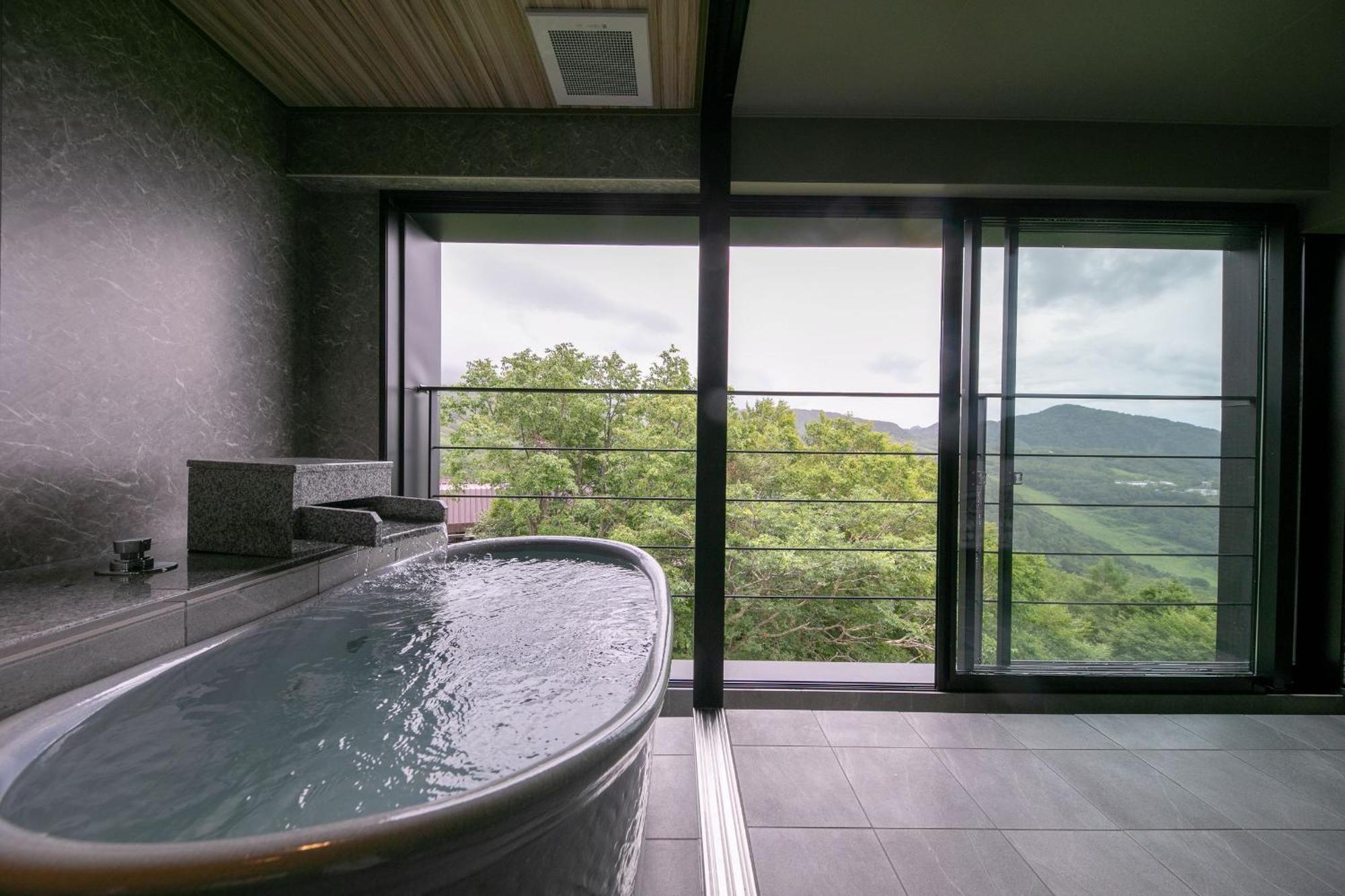 Hotel Higashidate Яманучи Екстериор снимка