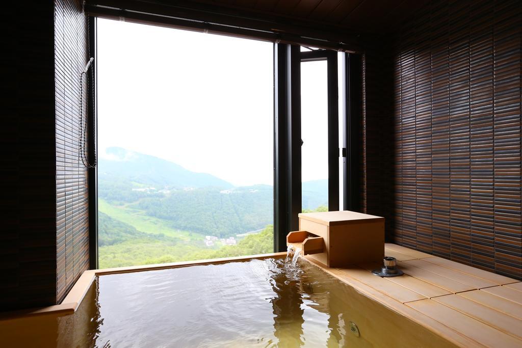 Hotel Higashidate Яманучи Екстериор снимка
