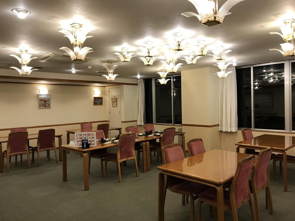 Hotel Higashidate Яманучи Екстериор снимка